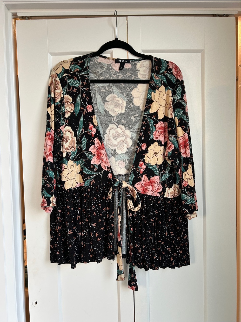 Torrid Black Floral Tie-Front Blouse